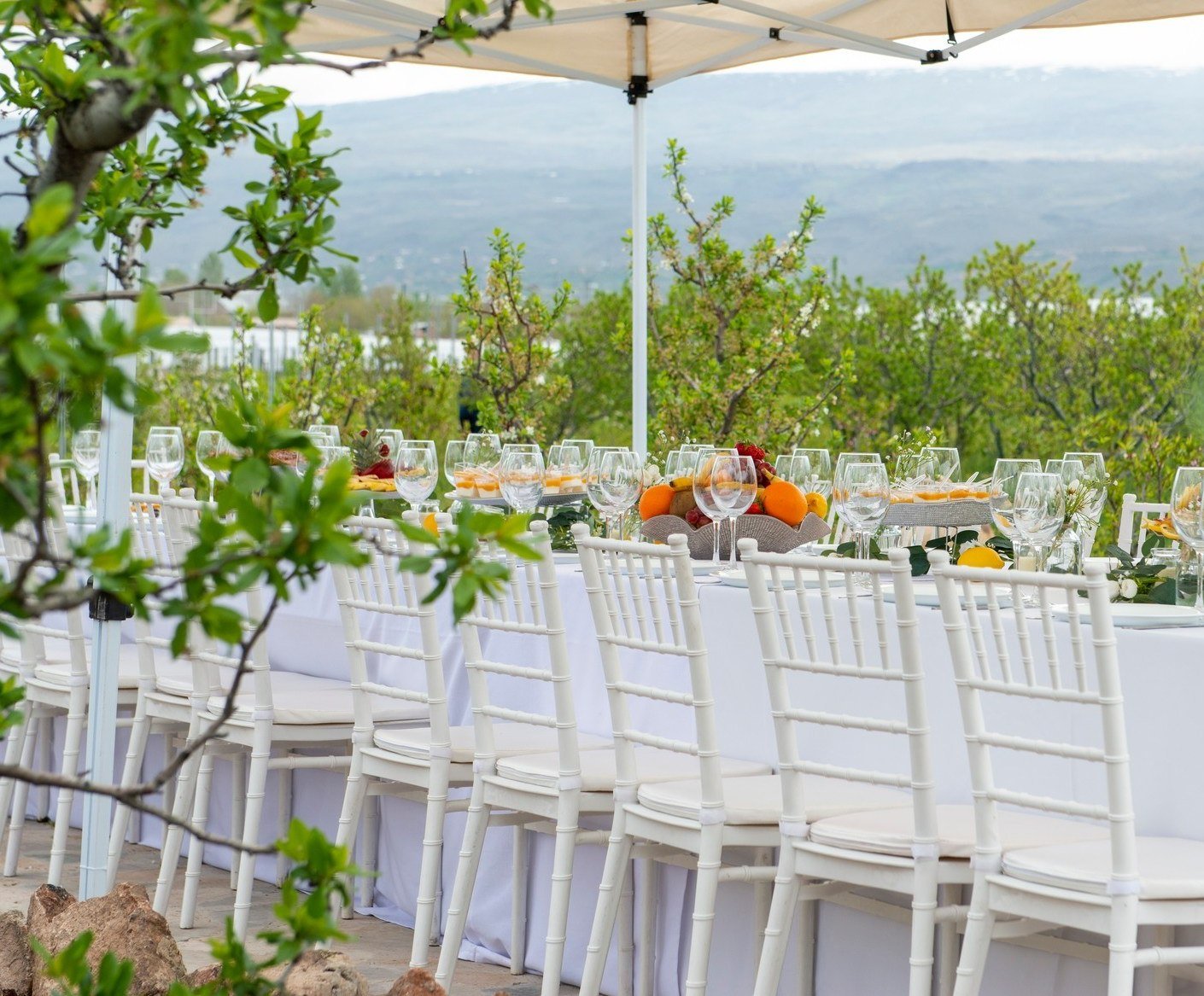 Eateries - Armenian Travel Directory